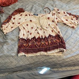 Quarter sleeve cute shirt